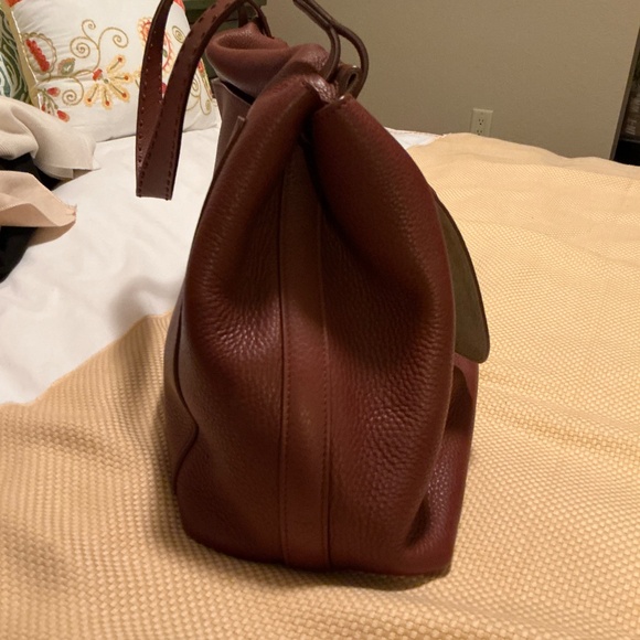 The Row Sidekick Two Fine Grain Brown Shoulder Bag - Picture 15 of 16